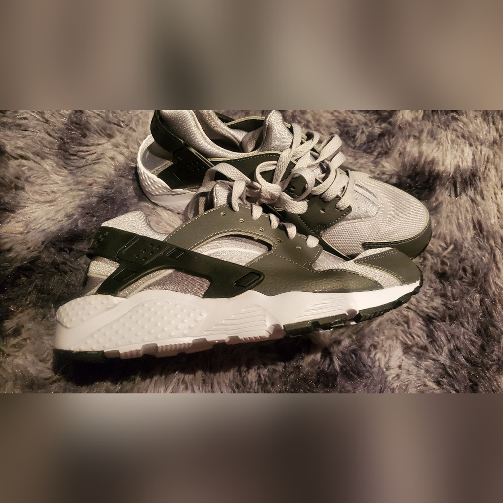 Nike Huaraches